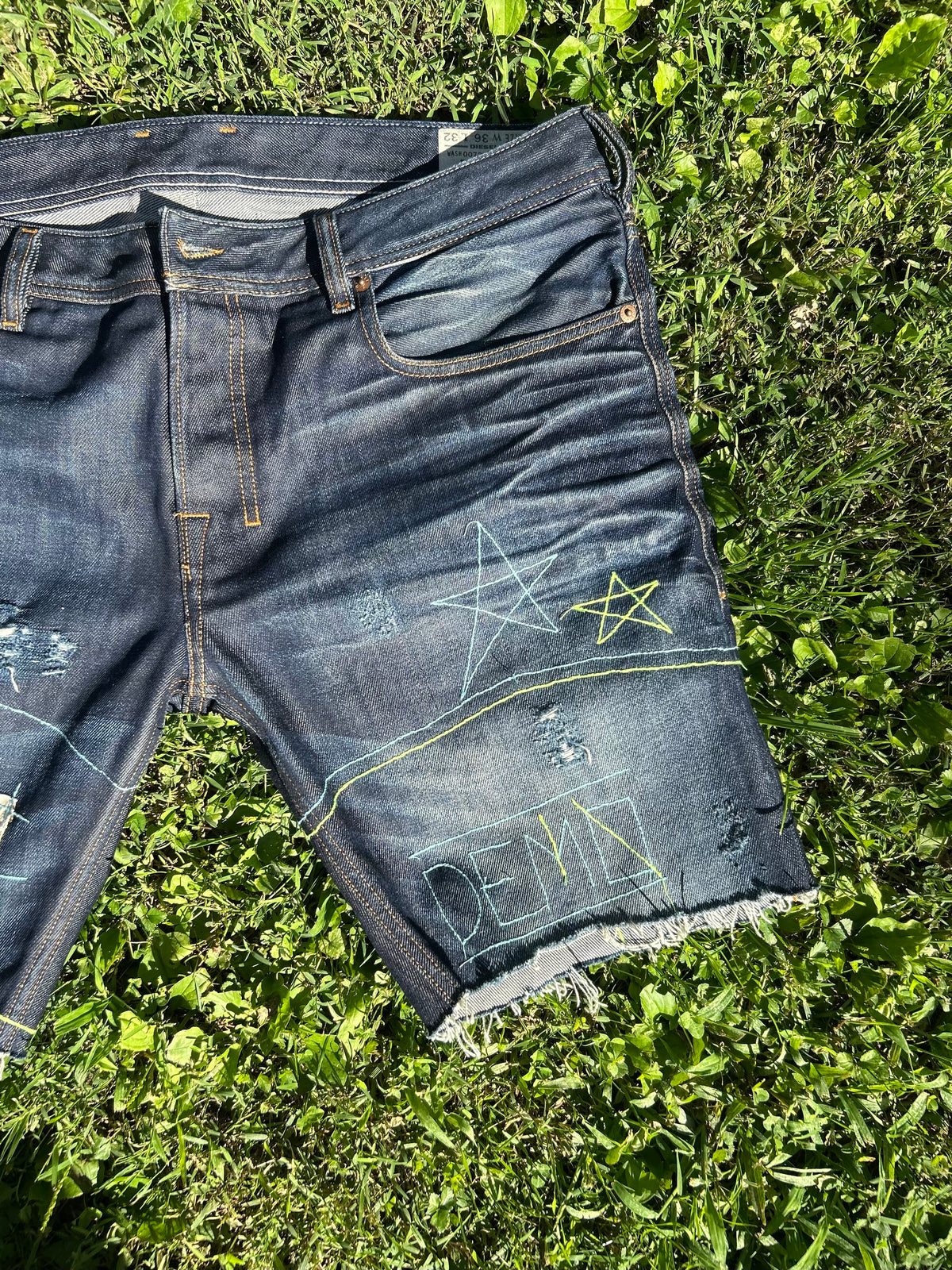 “DESL1” Jean Shorts